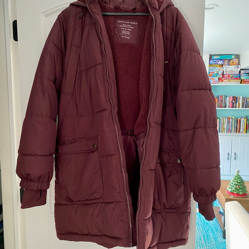 American Eagle Puffer Parka - Burgundy XL